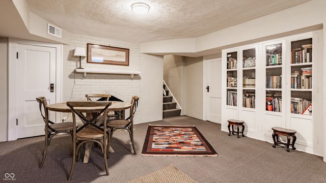 5875 Guilford Avenue, Indianapolis, IN 46220