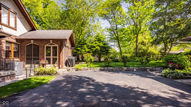 5875 Guilford Avenue, Indianapolis, IN 46220