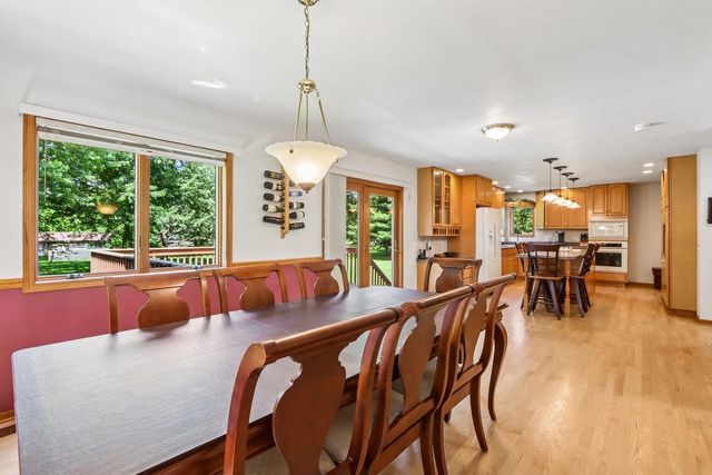 6443 Hickory Lane, Waunakee, WI 53597