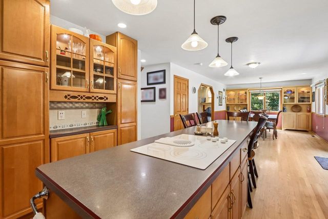6443 Hickory Lane, Waunakee, WI 53597