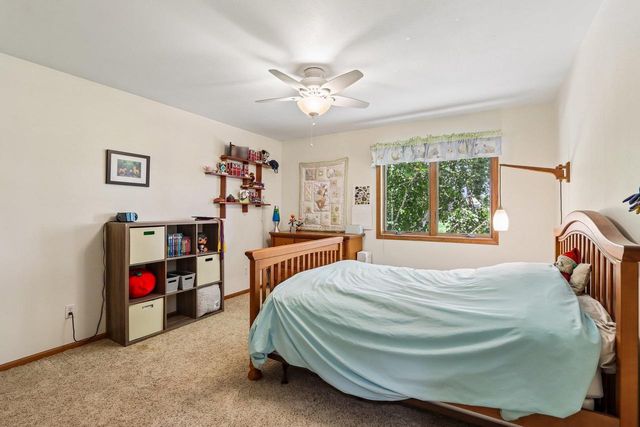 6443 Hickory Lane, Waunakee, WI 53597