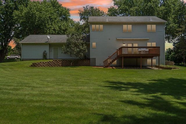 6443 Hickory Lane, Waunakee, WI 53597