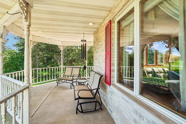 6443 Hickory Lane, Waunakee, WI 53597