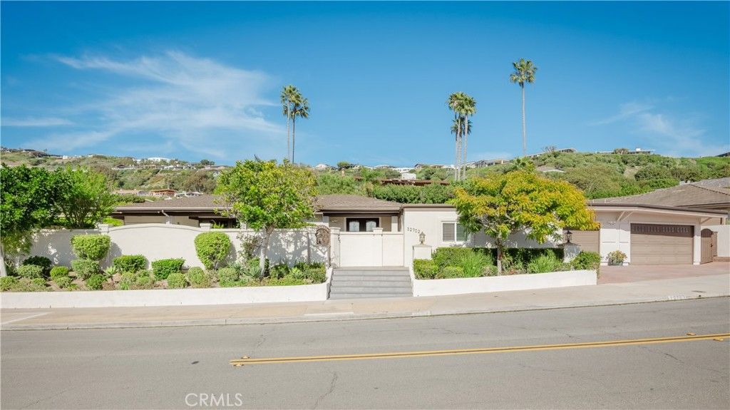 Image 2 of property listing at 32702 Seven Seas, Dana Point, CA 92629