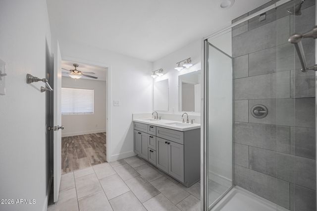 4923 E PALM Lane, Phoenix, AZ 85008