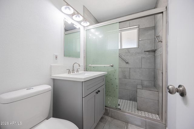 4923 E PALM Lane, Phoenix, AZ 85008