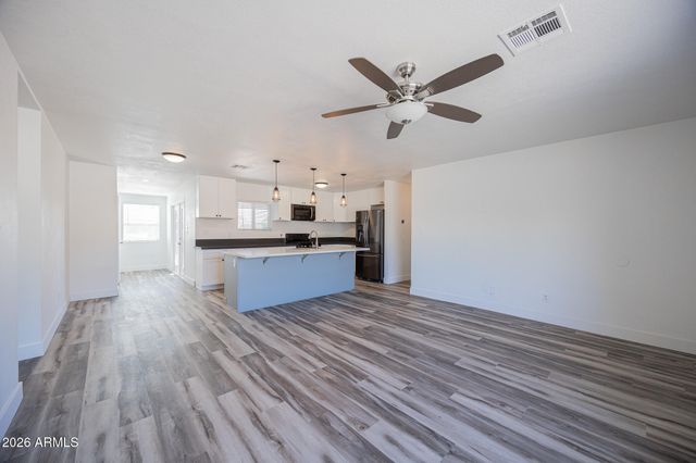 4923 E PALM Lane, Phoenix, AZ 85008