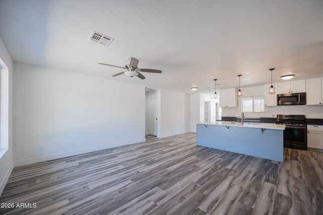 4923 E PALM Lane, Phoenix, AZ 85008