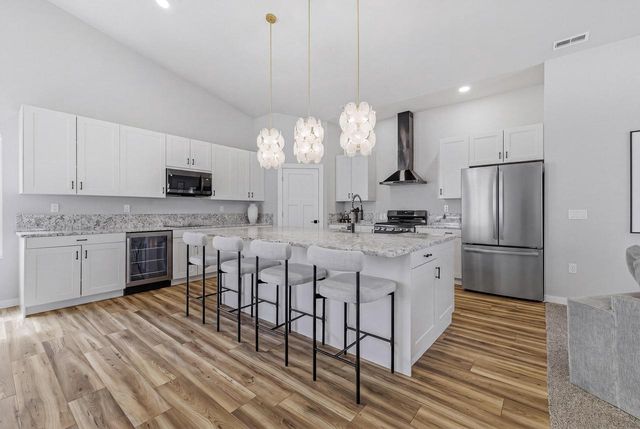 W4437 Basswood DRIVE, Lake Geneva, WI 53147