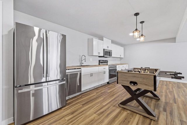 W4437 Basswood DRIVE, Lake Geneva, WI 53147