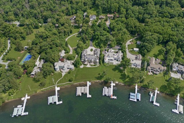 W4437 Basswood DRIVE, Lake Geneva, WI 53147