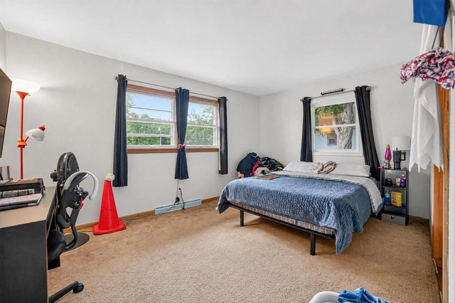 W257S2719 Genesee ROAD, Waukesha, WI 53188