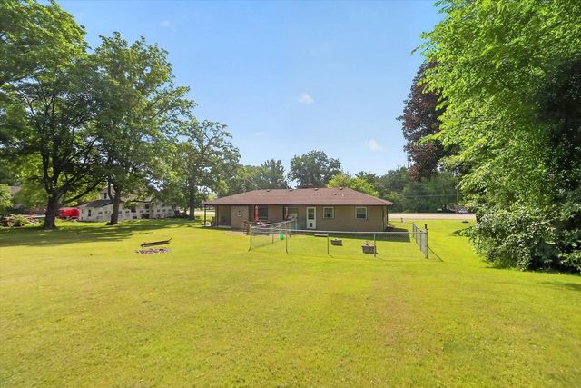 W257S2719 Genesee ROAD, Waukesha, WI 53188