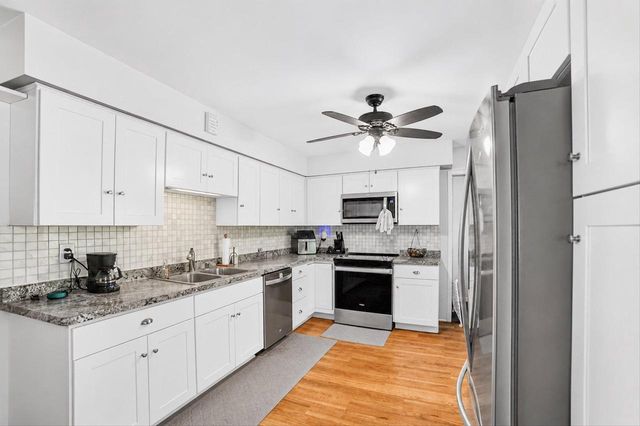 W257S2719 Genesee ROAD, Waukesha, WI 53188