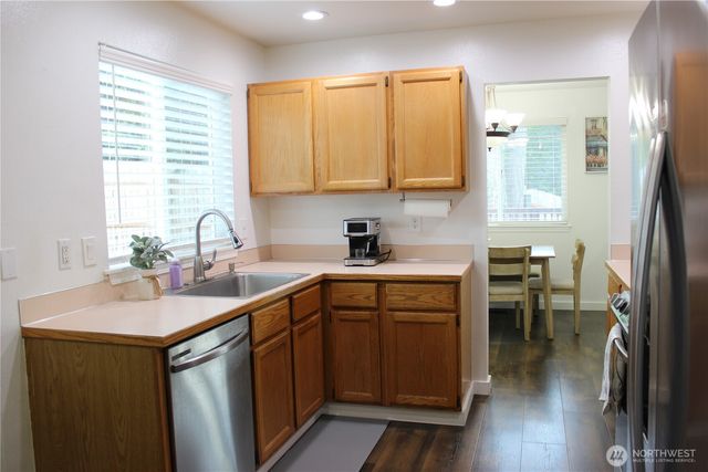 18817 SE 271st Place, Covington, WA 98042