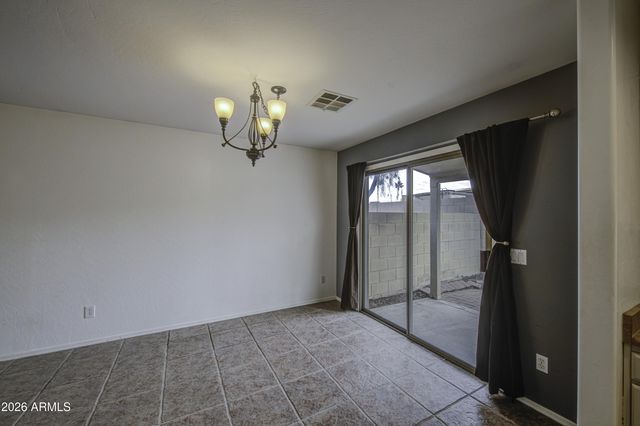 125 N 22ND Place 11, Mesa, AZ 85213