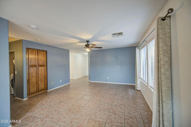 125 N 22ND Place 11, Mesa, AZ 85213