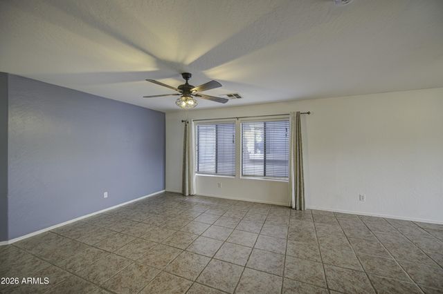 125 N 22ND Place 11, Mesa, AZ 85213