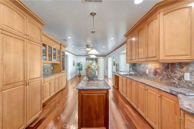 19201 Sherborne Lane, Huntington Beach, CA 92646