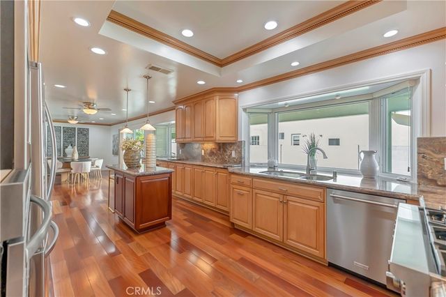 19201 Sherborne Lane, Huntington Beach, CA 92646