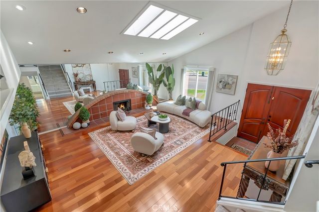 19201 Sherborne Lane, Huntington Beach, CA 92646