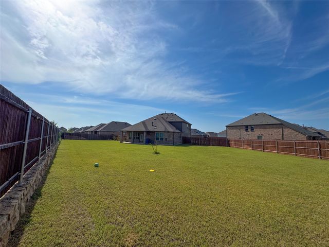 10305 Geode Street, Aubrey, TX 76227
