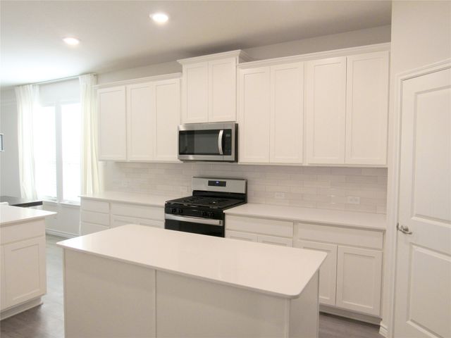 10305 Geode Street, Aubrey, TX 76227