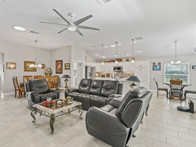 5885 FLINT LOOP, The Villages, FL 32163