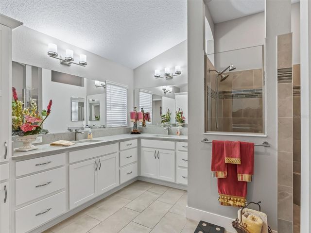 5885 FLINT LOOP, The Villages, FL 32163