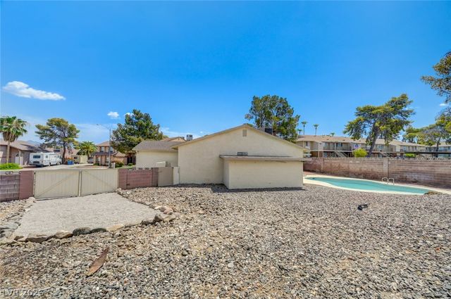 3195 Carmelita Circle, Las Vegas, NV 89121
