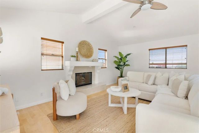 2405 Vanderbilt Lane C, Redondo Beach, CA 90278