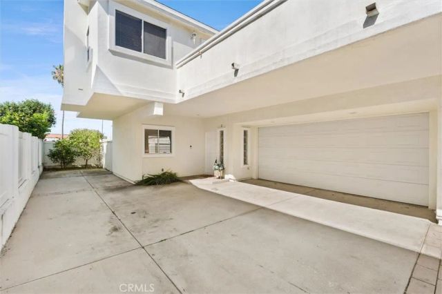 2405 Vanderbilt Lane C, Redondo Beach, CA 90278