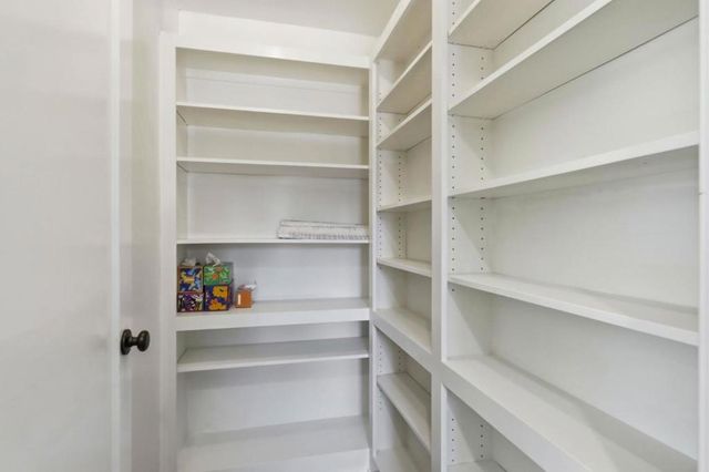 216 Douglane Avenue, Santa Clara, CA 95050