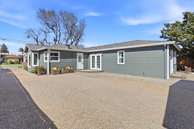 216 Douglane Avenue, Santa Clara, CA 95050