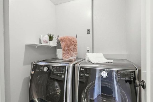 216 Douglane Avenue, Santa Clara, CA 95050