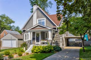 934 Lockwood Road, Royal Oak, MI 48067