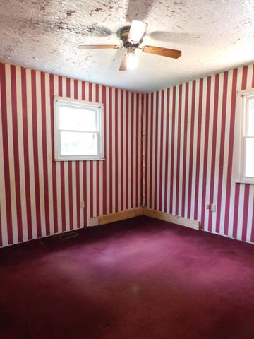 14 Day Hollow Road, Bledsoe, KY 40810