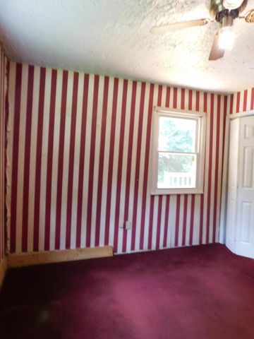 14 Day Hollow Road, Bledsoe, KY 40810