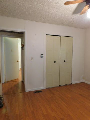 14 Day Hollow Road, Bledsoe, KY 40810