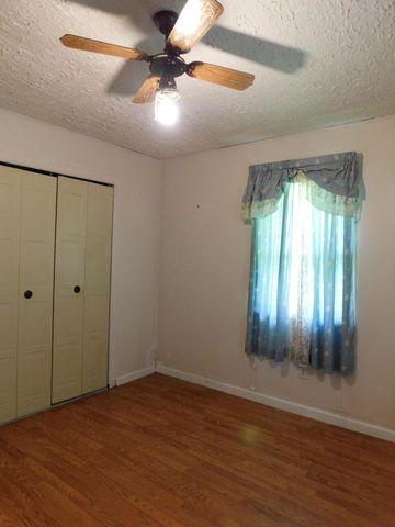 14 Day Hollow Road, Bledsoe, KY 40810