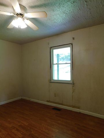 14 Day Hollow Road, Bledsoe, KY 40810