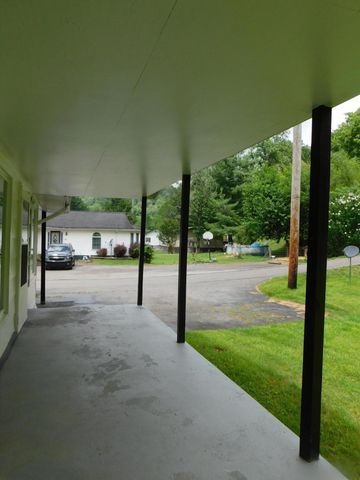 14 Day Hollow Road, Bledsoe, KY 40810