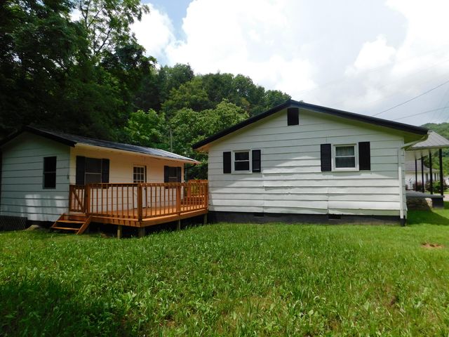 14 Day Hollow Road, Bledsoe, KY 40810