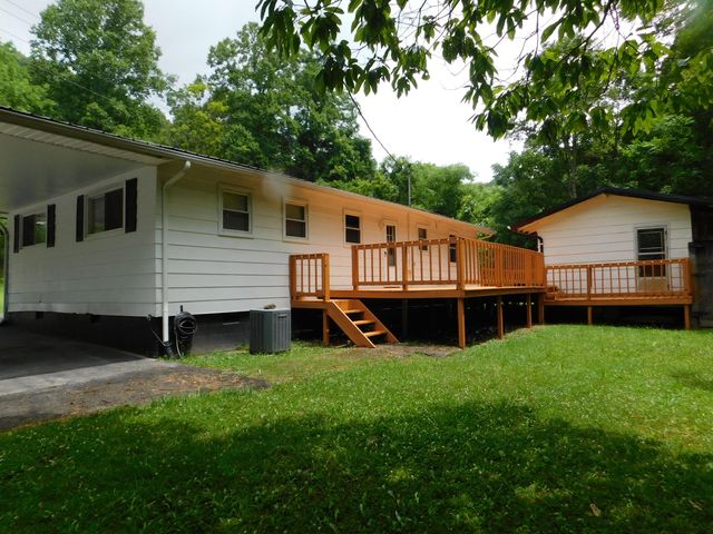 14 Day Hollow Road, Bledsoe, KY 40810