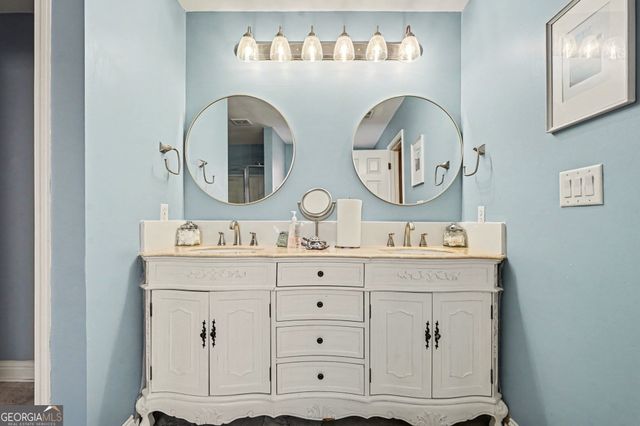 226 Long Drive, Mcdonough, GA 30253