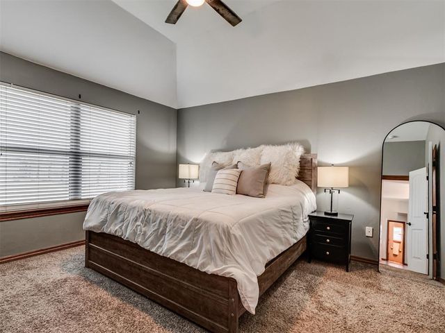 725 SW 12th Street, Moore, OK 73160