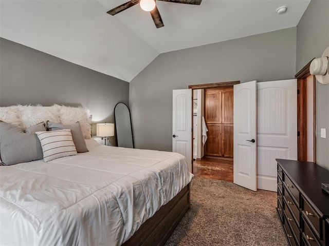 725 SW 12th Street, Moore, OK 73160