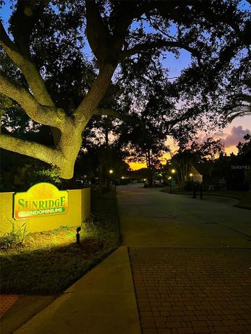 984 SUNRIDGE DRIVE J3, Sarasota, FL 34234