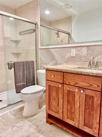 984 SUNRIDGE DRIVE J3, Sarasota, FL 34234