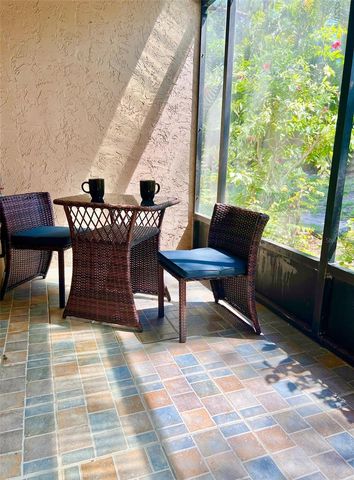 984 SUNRIDGE DRIVE J3, Sarasota, FL 34234